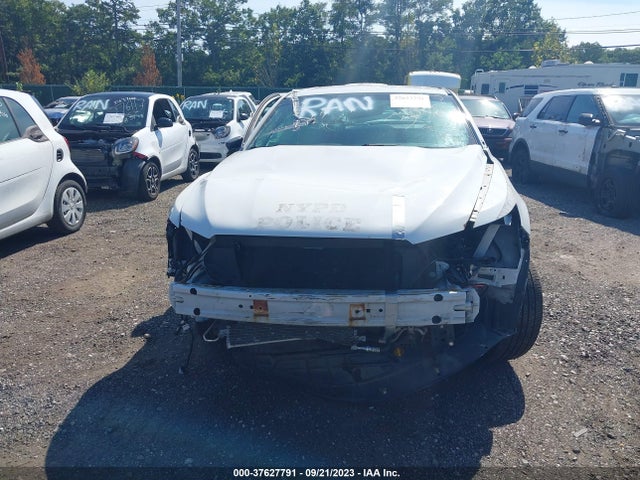 Ford SEDAN POLICE INTERCEPTOR 2015 1FAHP2MK4FG157297 Image 7