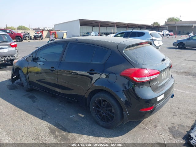KIA Forte 5-door Lx 2016 KNAFK5A82G5630599 Image 10
