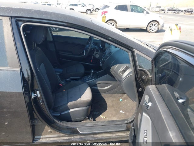 KIA Forte 5-door Lx 2016 KNAFK5A82G5630599 Image 12