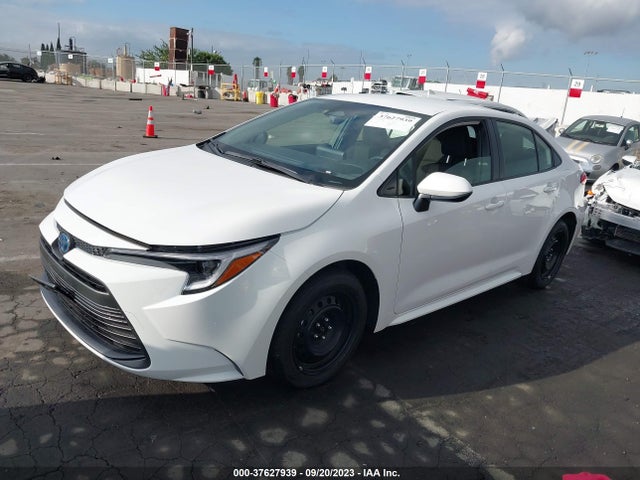 Toyota Corolla Hybrid 2023 JTDBCMFE0PJ011806 Image 2