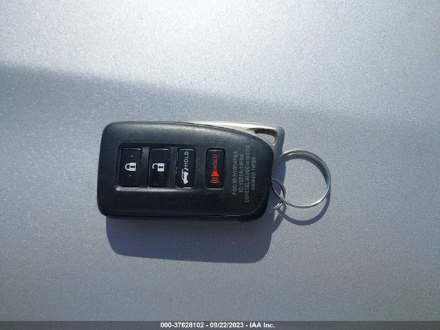 JTJBJRBZ7G2035068 Lexus NX 300H