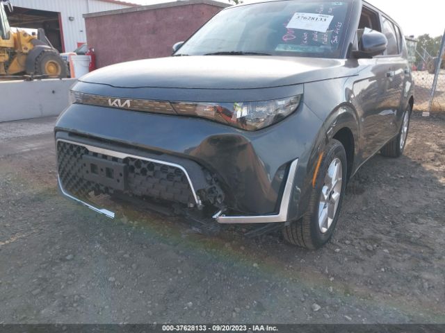 KNDJ23AU1P7878846 KIA SOUL LX