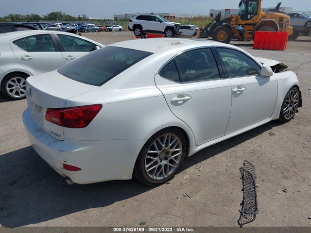 2006 LEXUS IS 350 AUTO VIN: JTHBE262162004567
