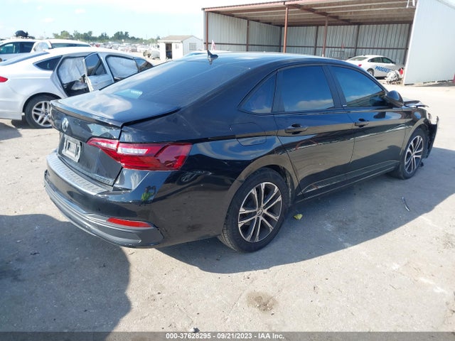 3VWBM7BU0PM016418 Volkswagen Jetta Sport