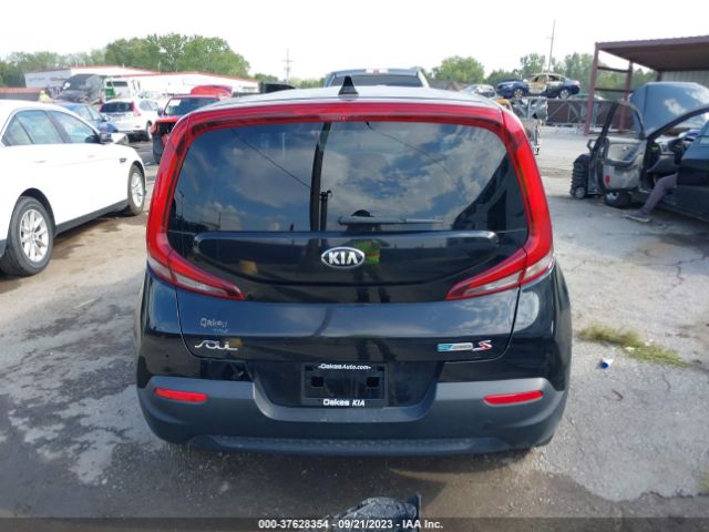 KNDJ23AU6M7146997 KIA SOUL S