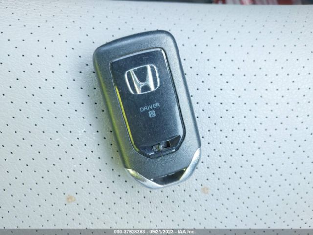 1HGCR3F80FA036955 Honda Accord Sedan Ex-l