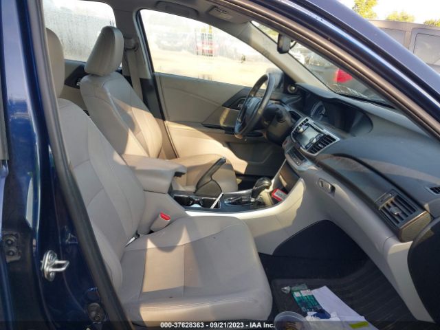 1HGCR3F80FA036955 Honda Accord Sedan Ex-l