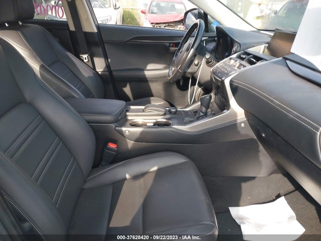 JTJYARBZ4G2039184 Lexus NX 200T