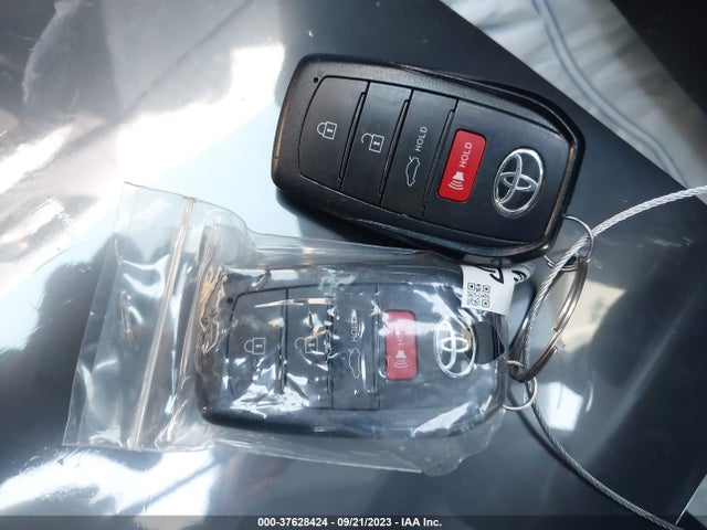 Toyota Corolla Hybrid 2023 JTDBCMFE5P3000367 Image 11