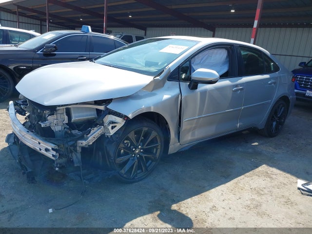 Toyota Corolla Hybrid 2023 JTDBCMFE5P3000367 Image 2