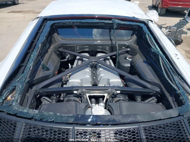 2022 AUDI R8 WUACEAFX2N7900201 Photo 9