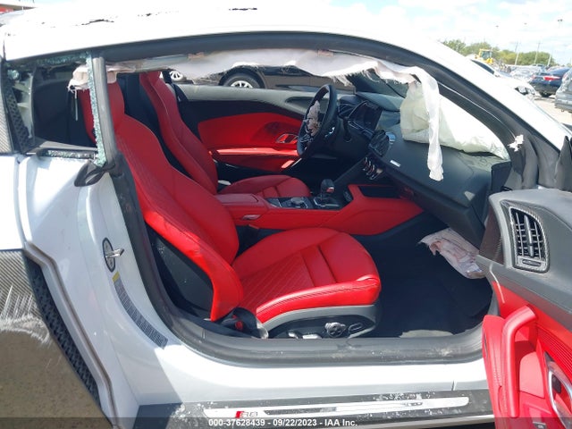 2022 AUDI R8 WUACEAFX2N7900201 Photo 4