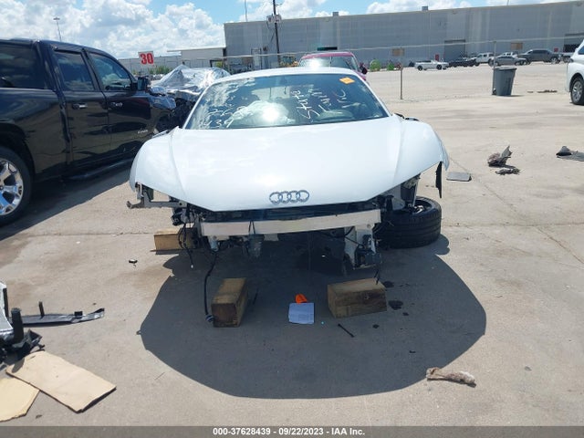 2022 AUDI R8 WUACEAFX2N7900201 Photo 5