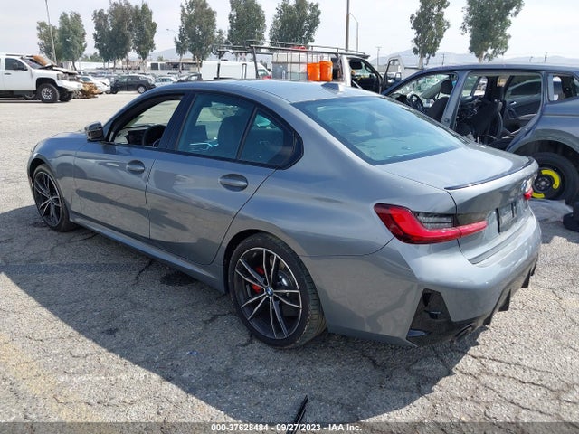 BMW 3 Series 330i 2023 аукцион фото