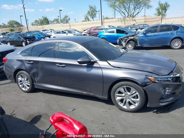2018 HONDA ACCORD SEDAN LX 1.5T VIN: 1HGCV1F11JA242118