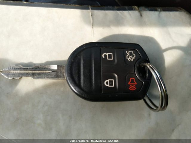 1ZVBP8AM3E5296093 Ford Mustang V6