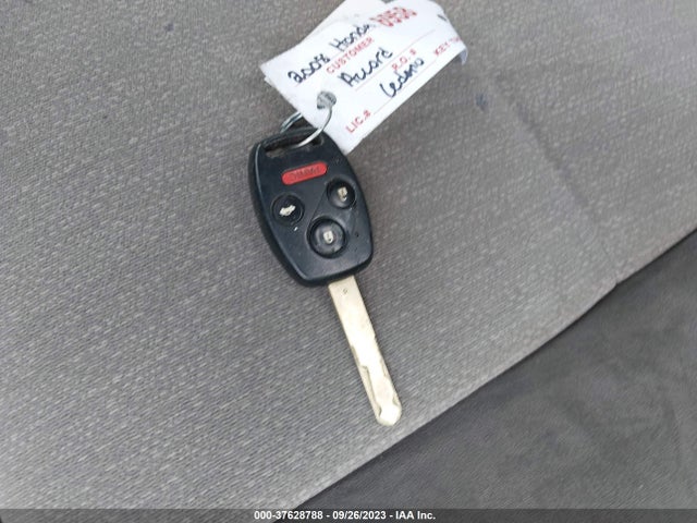 2008 HONDA ACCORD SDN LX VIN: 1HGCP26398A012239