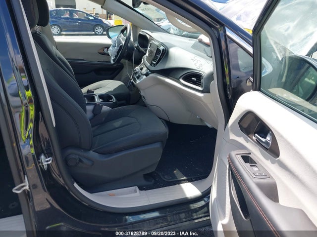 Chrysler Pacifica Touring Plus 2019 2C4RC1FG7KR652101 Image 5