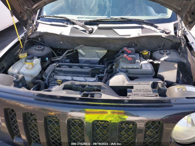 1C4NJPBA0FD284586 Jeep Patriot Sport