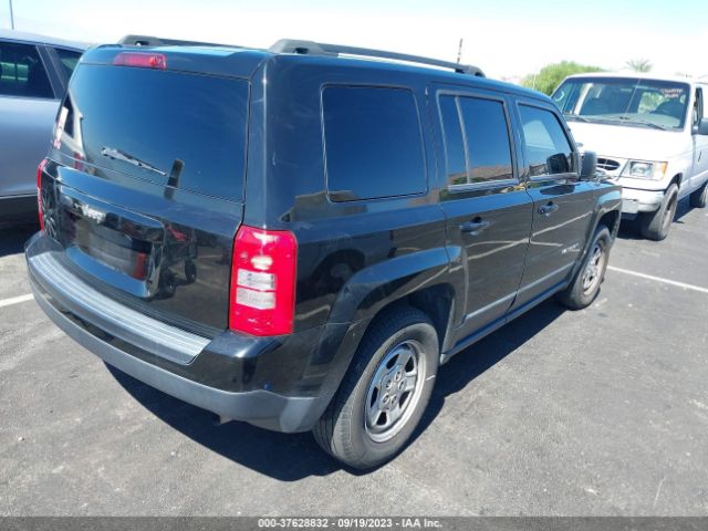1C4NJPBA0FD284586 Jeep Patriot Sport