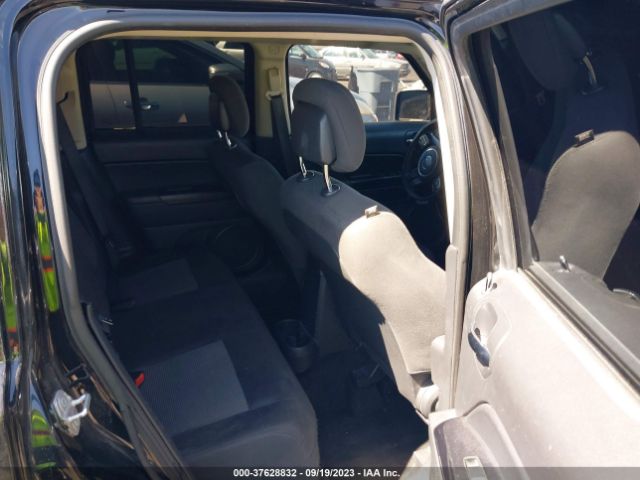 1C4NJPBA0FD284586 Jeep Patriot Sport