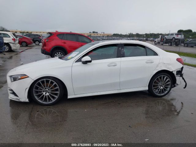W1K3G4EB0NJ343537 Mercedes-Benz A-class A 220