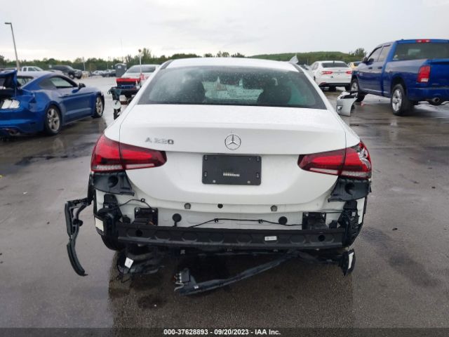 W1K3G4EB0NJ343537 Mercedes-Benz A-class A 220