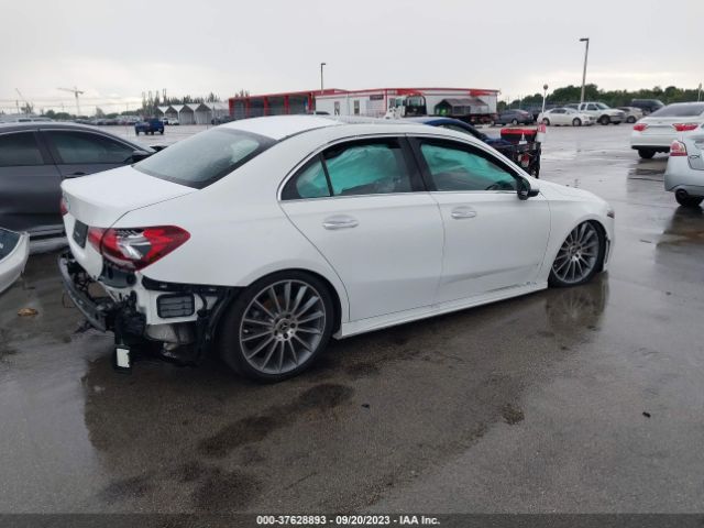 W1K3G4EB0NJ343537 Mercedes-Benz A-class A 220