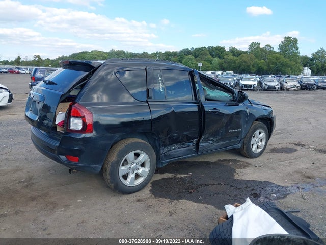 1C4NJCBA0GD642733 Jeep Compass Sport