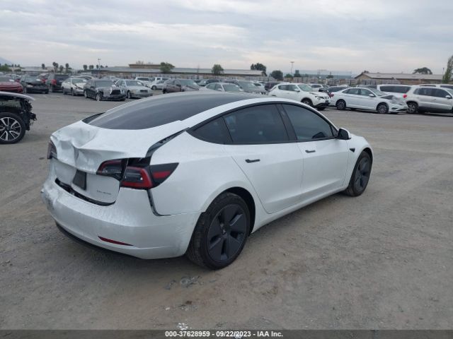 5YJ3E1EB6NF319233 Tesla Model 3 Long Range