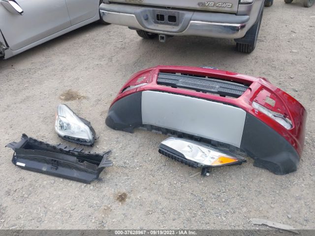 1FMCU9G95EUB99942 Ford ESCAPE SE