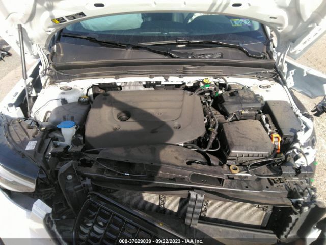 YV4L12UW4P2943699 Volvo Xc40 B5 Plus Dark Theme