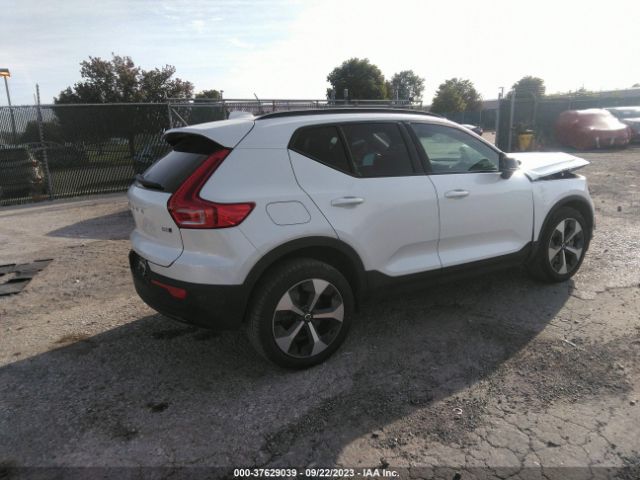 YV4L12UW4P2943699 Volvo Xc40 B5 Plus Dark Theme