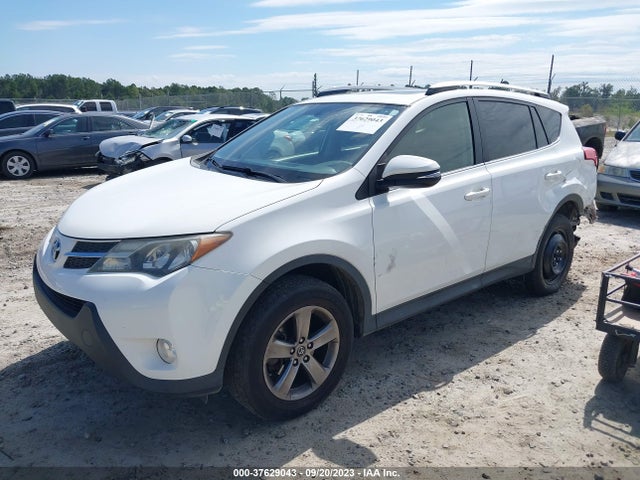 Toyota Rav4 Xle 2015 JTMWFREV7FD066466 Image 2