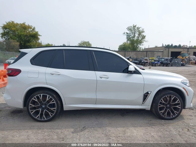 2021 BMW X5, VIN: 5YMJU0C03M9F70915