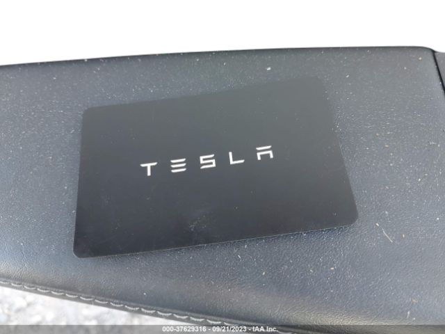 5YJ3E1EA8LF744098 Tesla Model 3 Standard Range