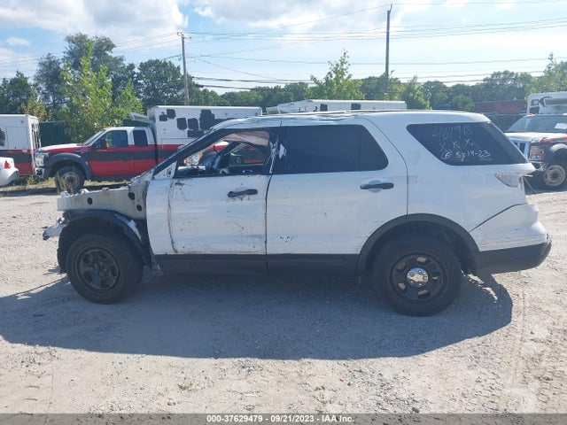 2018 FORD POLICE INTERCEPTOR VIN: 1FM5K8ARXJGC43153