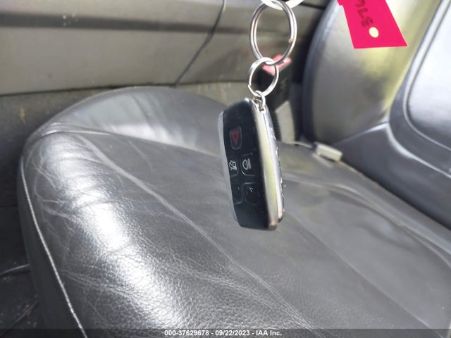 2013 JAGUAR XF SAJWA0E73D8S91681 Photo 10