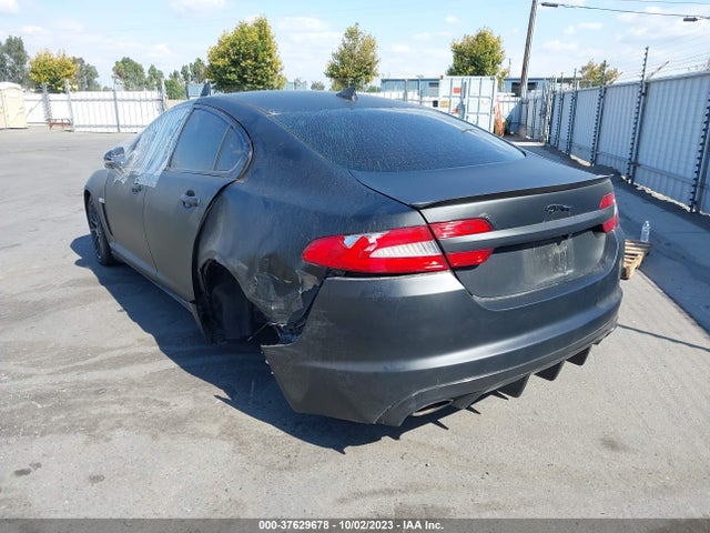 2013 JAGUAR XF SAJWA0E73D8S91681 Photo 2