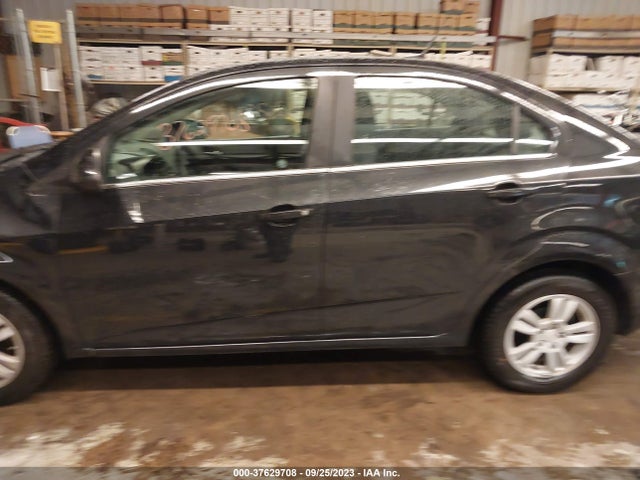 Chevrolet SONIC LT 2014 1G1JC5SG2E4147268 Image 14