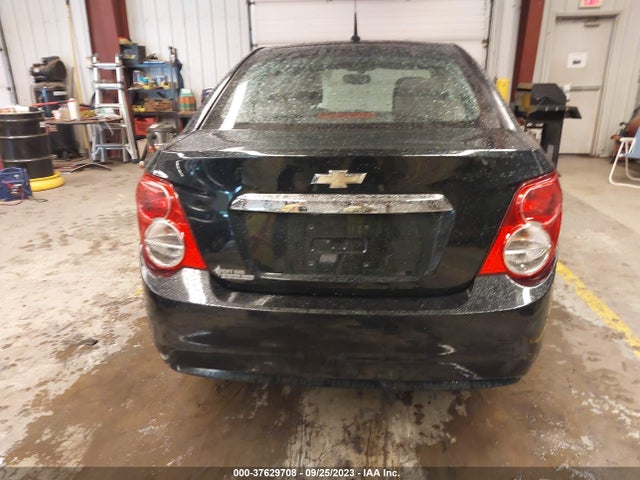 Chevrolet SONIC LT 2014 1G1JC5SG2E4147268 Image 16