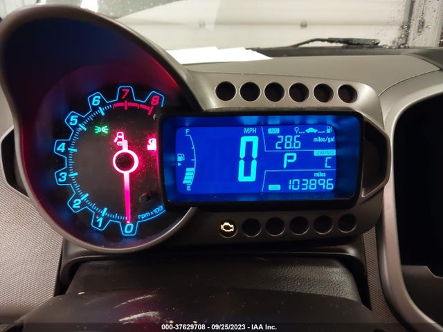 Chevrolet SONIC LT 2014 1G1JC5SG2E4147268 Image 7