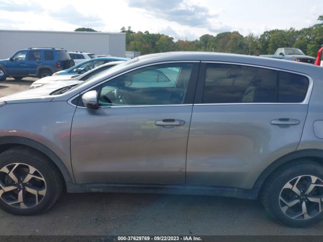 KNDPMCAC5M7904002 KIA Sportage Lx