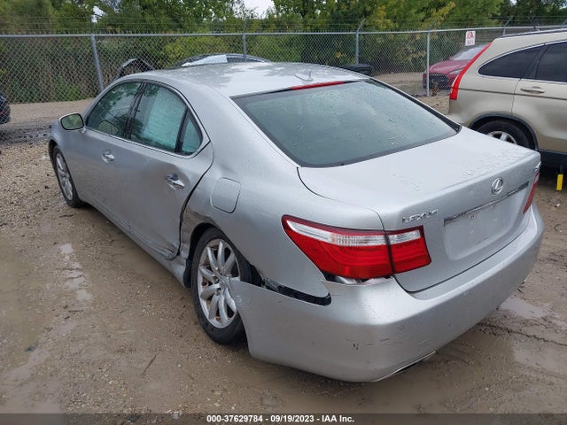 2007 LEXUS LS 460 VIN: JTHBL46F875038137