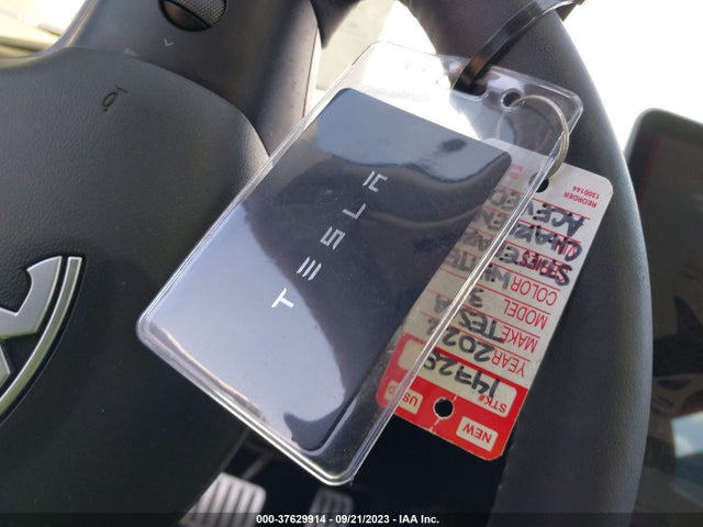 2022 Tesla 3, VIN: 5YJ3E1ECXNF297682