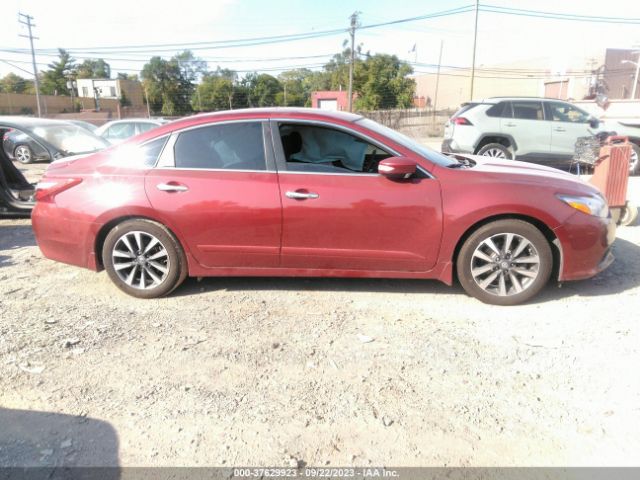 1N4AL3AP5HC187633 Nissan Altima 2.5 Sv