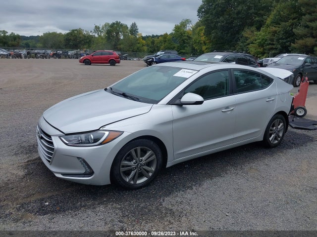 Hyundai Elantra Value Edition 2018 5NPD84LF7JH263947 Image 2