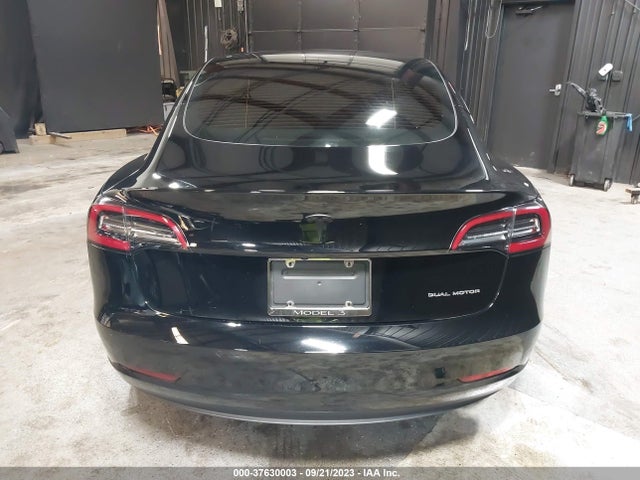 2022 Tesla 3, VIN: 5YJ3E1EB5NF241205