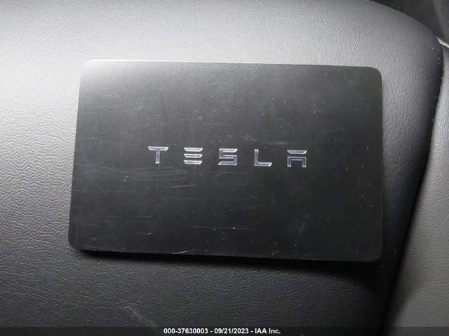 2022 Tesla 3, VIN: 5YJ3E1EB5NF241205