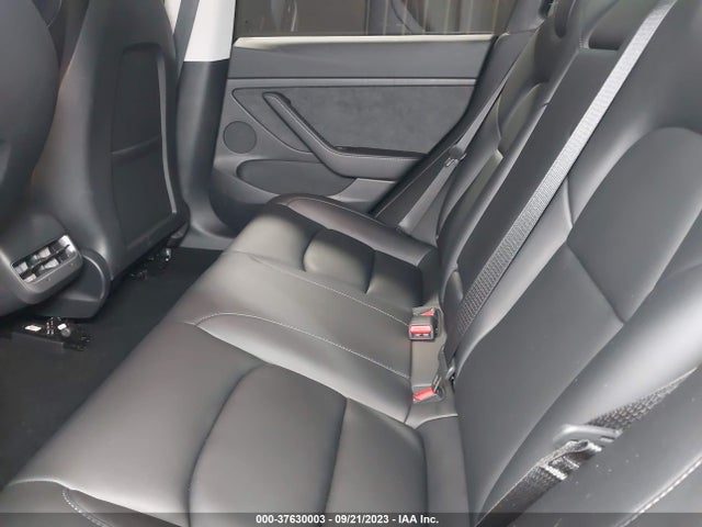 2022 Tesla 3, VIN: 5YJ3E1EB5NF241205